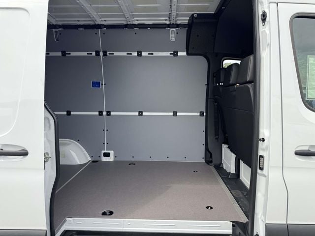 2026 Mercedes-Benz Sprinter 2500 Cargo 144 WB