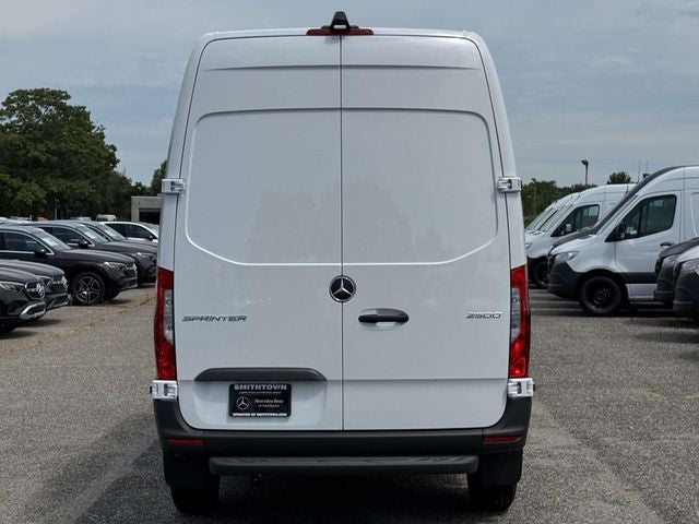 2026 Mercedes-Benz Sprinter 2500 Cargo 144 WB