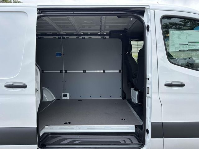 2026 Mercedes-Benz Sprinter 2500 Cargo 144 WB