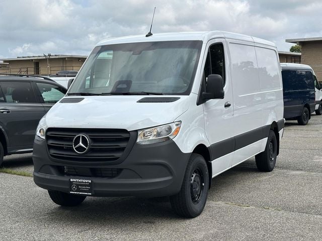 2026 Mercedes-Benz Sprinter 2500 Cargo 144 WB