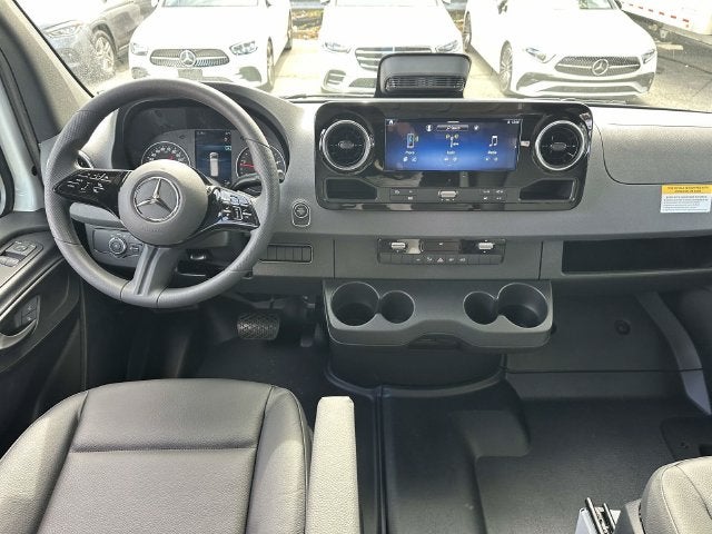 2027 Mercedes-Benz Sprinter 2500 Cargo 144 WB