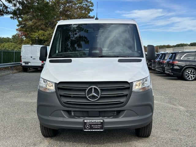 2027 Mercedes-Benz Sprinter 2500 Cargo 144 WB