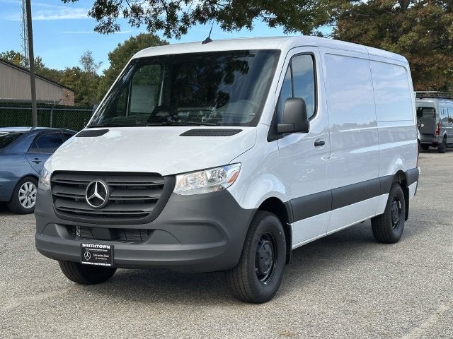 2027 Mercedes-Benz Sprinter 2500 Cargo 144 WB