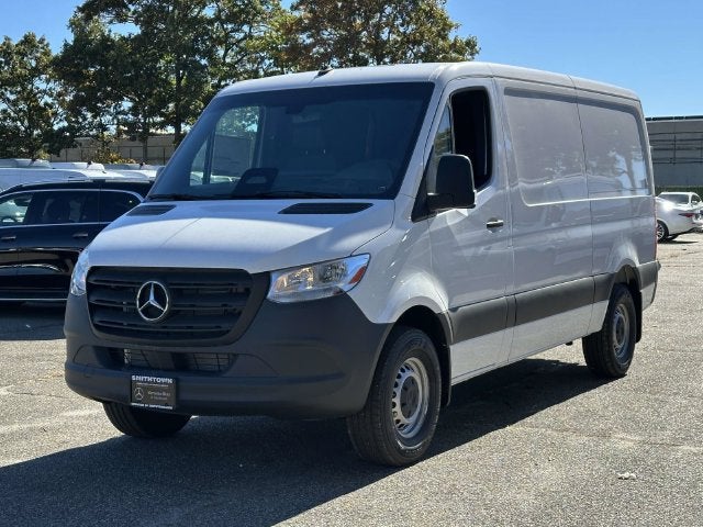 2026 Mercedes-Benz Sprinter 2500 Cargo 144 WB