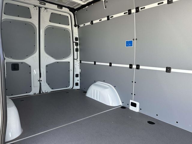 2026 Mercedes-Benz Sprinter 2500 Cargo 144 WB