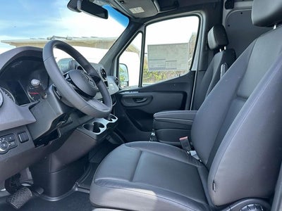 2026 Mercedes-Benz Sprinter 2500 Cargo 144 WB