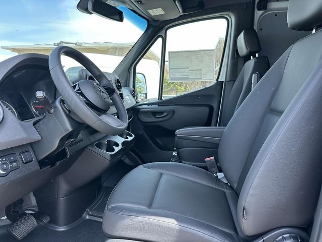 2026 Mercedes-Benz Sprinter 2500 Cargo 144 WB