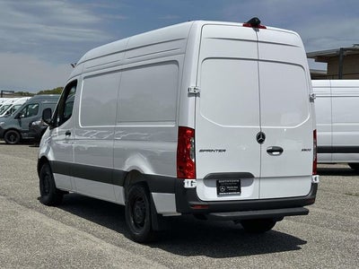 2026 Mercedes-Benz Sprinter 2500 Cargo 144 WB