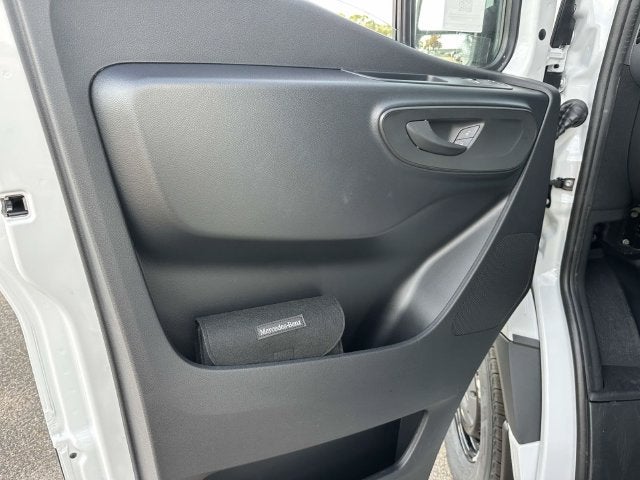 2027 Mercedes-Benz Sprinter 2500 Cargo 144 WB