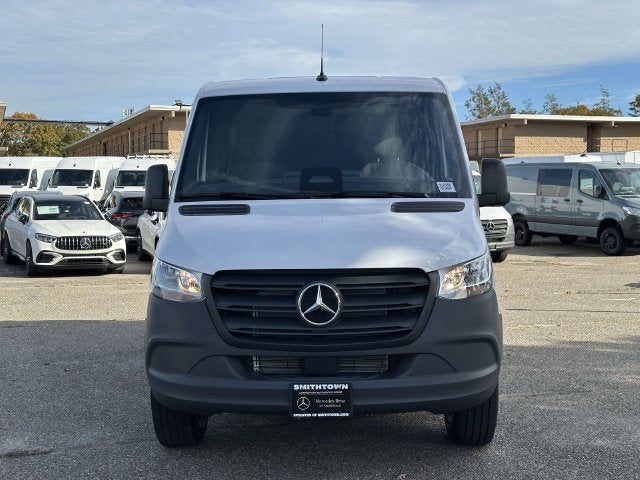 2027 Mercedes-Benz Sprinter 2500 Cargo 144 WB
