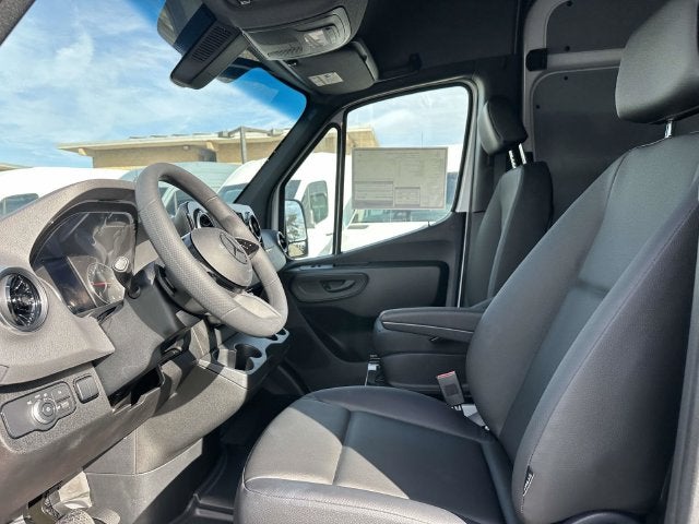 2026 Mercedes-Benz Sprinter 2500 Cargo 144 WB