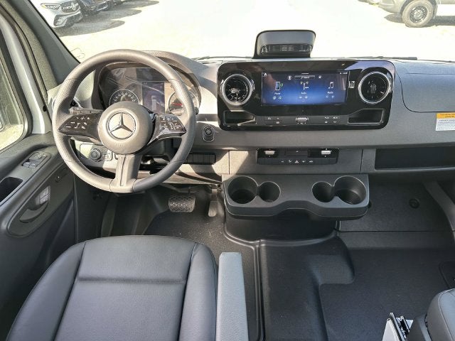 2026 Mercedes-Benz Sprinter 2500 Cargo 144 WB