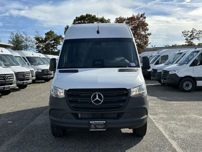 2026 Mercedes-Benz Sprinter 2500 Cargo 144 WB