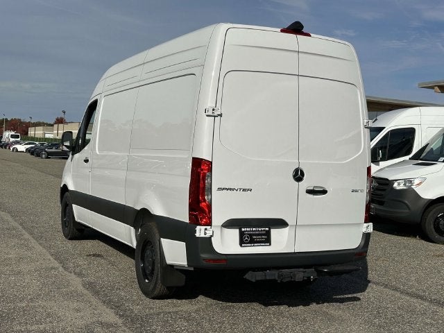 2026 Mercedes-Benz Sprinter 2500 Cargo 144 WB