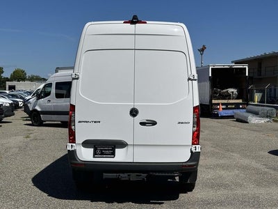 2026 Mercedes-Benz Sprinter 2500 Cargo 144 WB