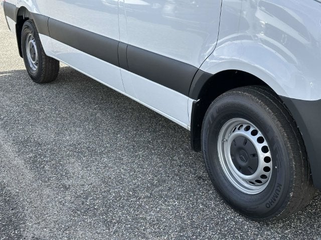 2026 Mercedes-Benz Sprinter 2500 Cargo 144 WB