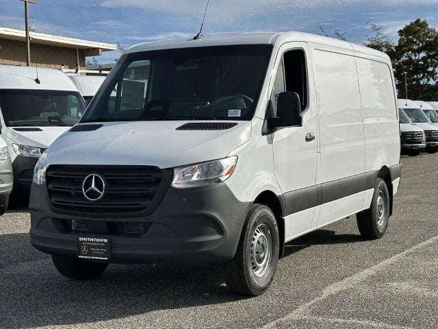2026 Mercedes-Benz Sprinter 2500 Cargo 144 WB