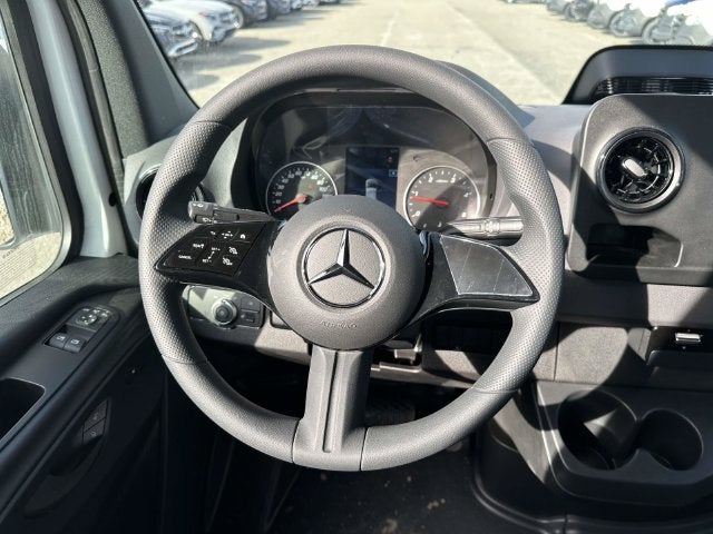 2026 Mercedes-Benz Sprinter 2500 Cargo 144 WB