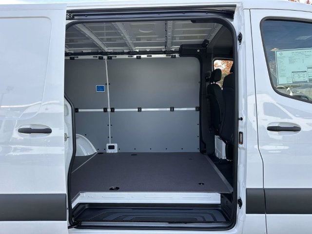 2026 Mercedes-Benz Sprinter 2500 Cargo 144 WB