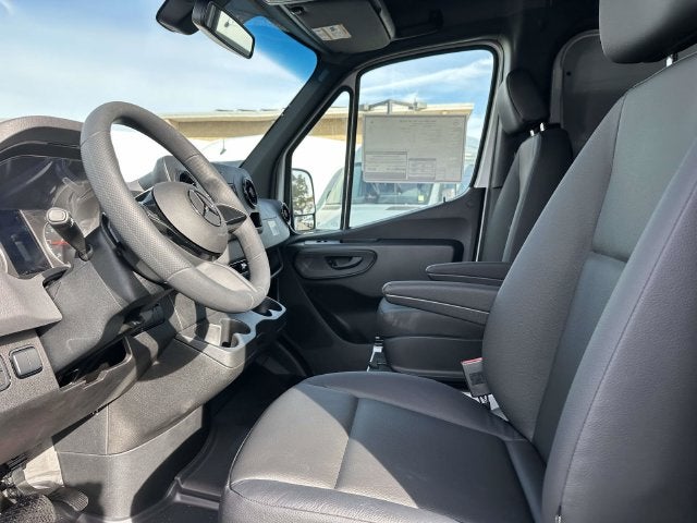 2026 Mercedes-Benz Sprinter 2500 Cargo 144 WB