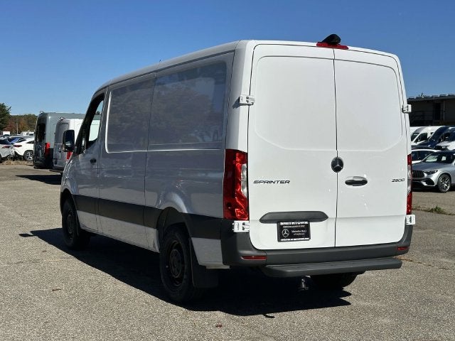 2027 Mercedes-Benz Sprinter 2500 Cargo 144 WB