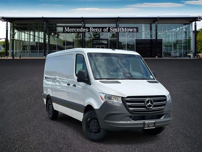 2026 Mercedes-Benz Sprinter 2500 Cargo 144 WB
