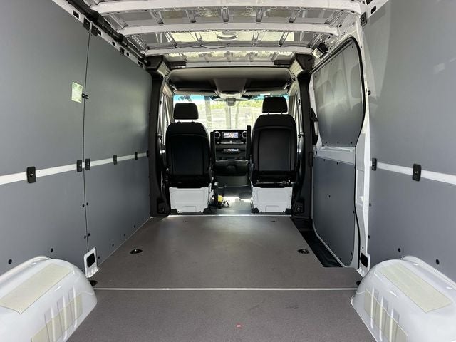 2026 Mercedes-Benz Sprinter 2500 Cargo 144 WB