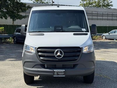 2026 Mercedes-Benz Sprinter 2500 Cargo 144 WB