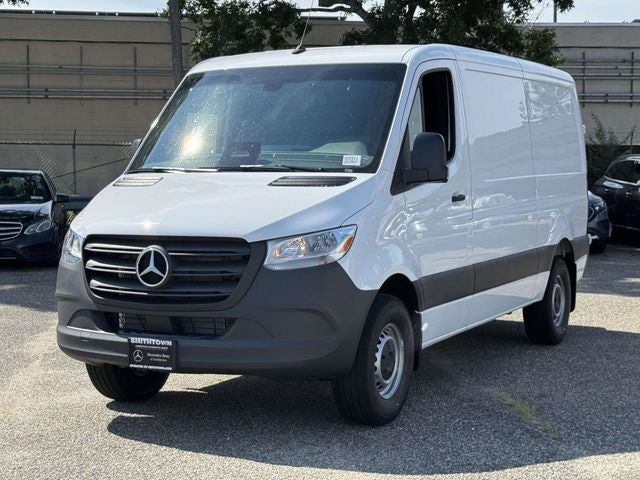 2026 Mercedes-Benz Sprinter 2500 Cargo 144 WB