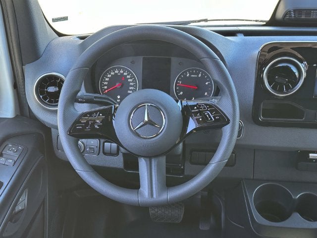 2027 Mercedes-Benz Sprinter 2500 Cargo 144 WB