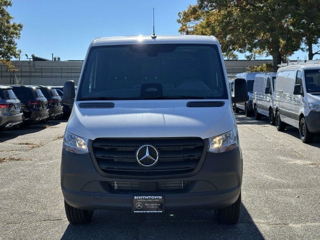 2027 Mercedes-Benz Sprinter 2500 Cargo 144 WB