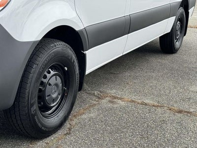 2025 Mercedes-Benz Sprinter 2500 Cargo 144 WB