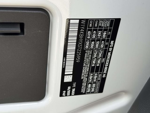 2025 Mercedes-Benz Sprinter 2500 Cargo 144 WB