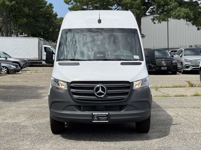2025 Mercedes-Benz Sprinter 2500 Cargo 144 WB