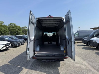 2026 Mercedes-Benz Sprinter 2500 Cargo 170 WB High Roof