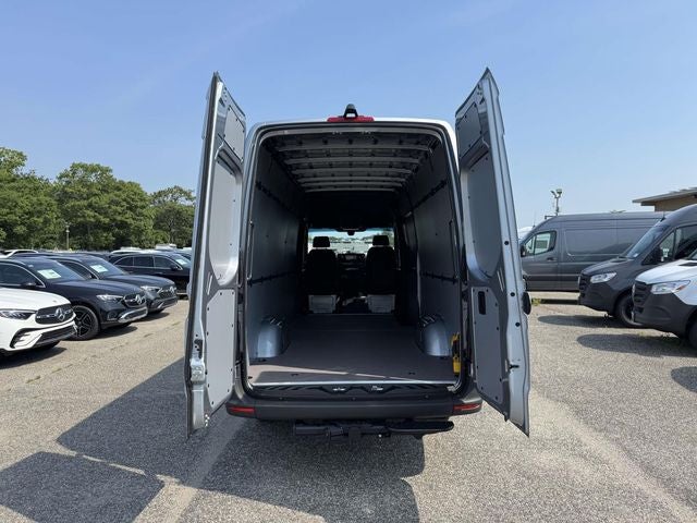 2026 Mercedes-Benz Sprinter 2500 Cargo 170 WB High Roof