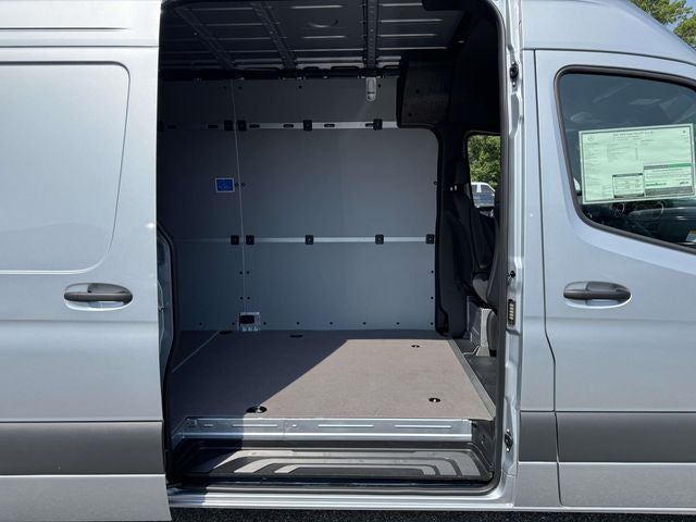 2026 Mercedes-Benz Sprinter 2500 Cargo 170 WB High Roof