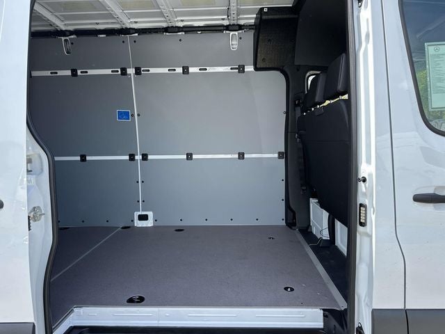 2026 Mercedes-Benz Sprinter 2500 Cargo 170 WB High Roof
