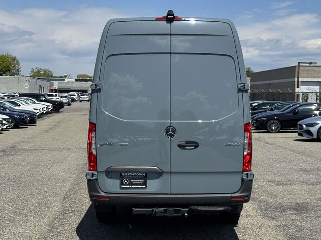 2026 Mercedes-Benz Sprinter 2500 Cargo 170 WB High Roof
