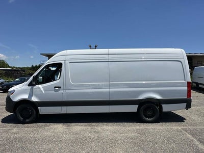 2026 Mercedes-Benz Sprinter 2500 Cargo 170 WB High Roof