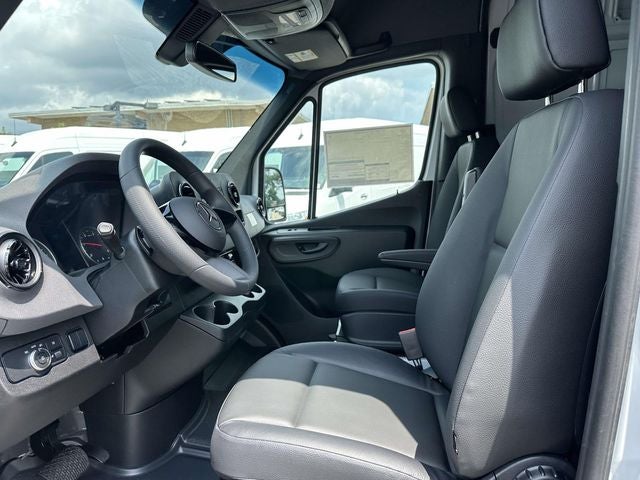 2026 Mercedes-Benz Sprinter 2500 Cargo 170 WB High Roof