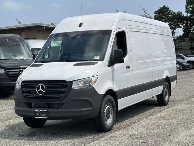 2026 Mercedes-Benz Sprinter 2500 Cargo 170 WB High Roof