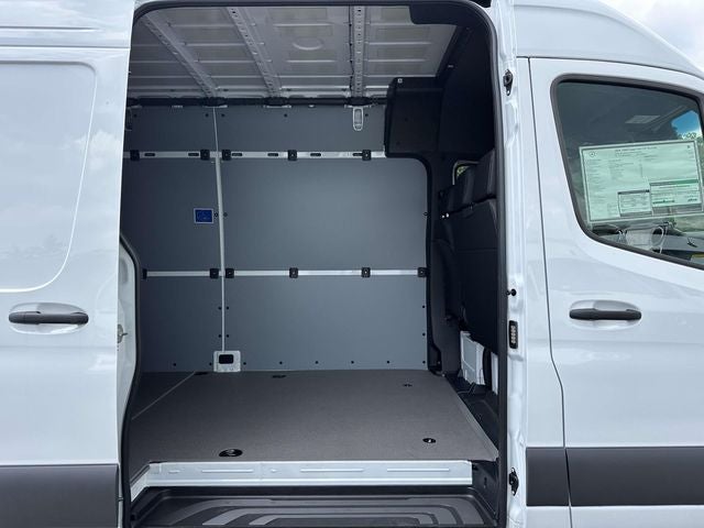 2026 Mercedes-Benz Sprinter 2500 Cargo 170 WB High Roof