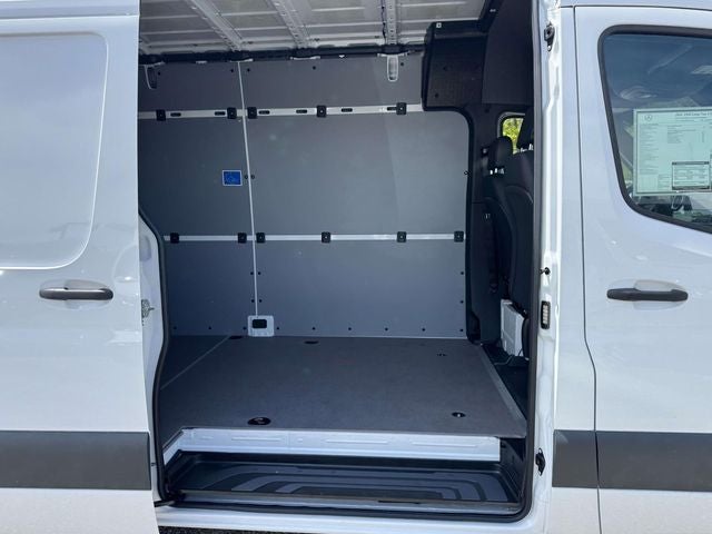 2026 Mercedes-Benz Sprinter 2500 Cargo 170 WB High Roof