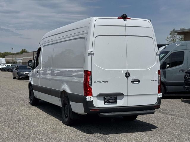 2026 Mercedes-Benz Sprinter 2500 Cargo 170 WB High Roof