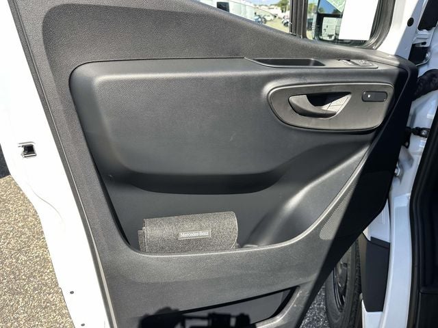 2026 Mercedes-Benz Sprinter 2500 Cargo 170 WB High Roof
