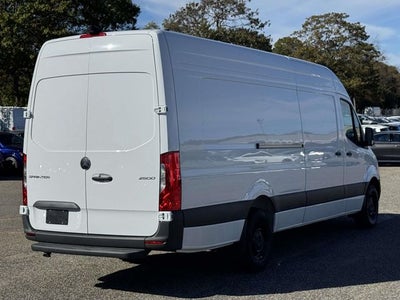 2026 Mercedes-Benz Sprinter 2500 Cargo 170 WB Extended