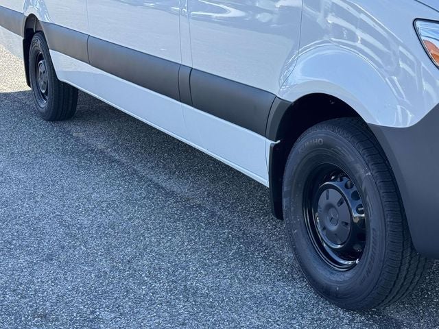 2026 Mercedes-Benz Sprinter 2500 Cargo 170 WB Extended