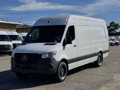 2026 Mercedes-Benz Sprinter 2500 Cargo 170 WB Extended