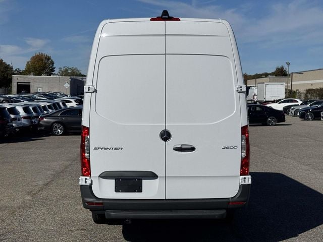 2026 Mercedes-Benz Sprinter 2500 Cargo 170 WB Extended